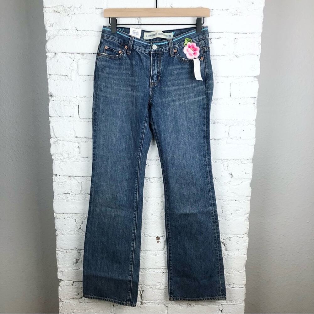 NWT Vintage Gap Embroidered 90’s Y2K Jeans